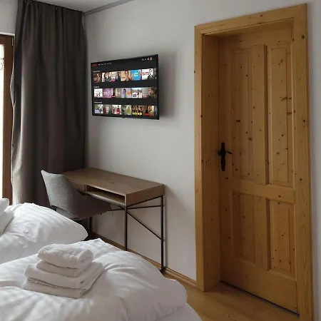 Thermenchalet Apartment Bad Kleinkirchheim